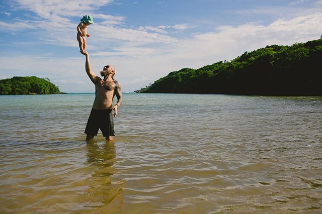 Bayi - 15 Gaya foto ayah dan anak balitanya ini bikin kagum sekaligus wasa-was. © 2016 brilio.net