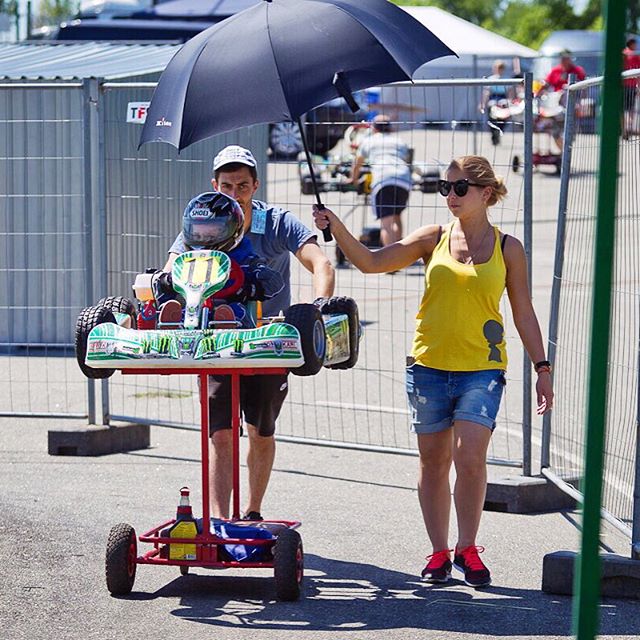 Makar Zheleznyak, si kecil yang siap membawamu melesat di sirkuit balap. © 2016 brilio.net