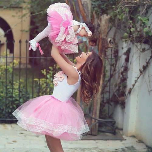 Dress Kembar Ibu © 2016 brilio.net