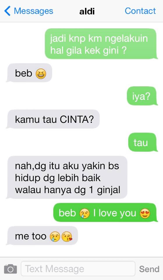 24 SMS Pengorbanan pacar © 2016 brilio.net/Baper 24 SMS Pengorbanan pacar © 2016 brilio.net/Baper