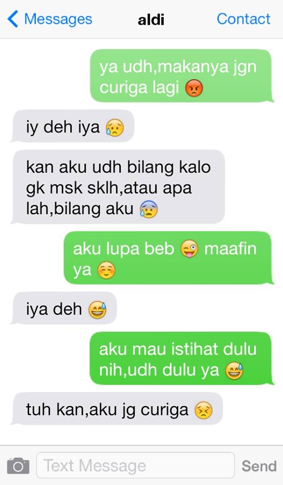 24 SMS Pengorbanan pacar © 2016 brilio.net/Baper 24 SMS Pengorbanan pacar © 2016 brilio.net/Baper