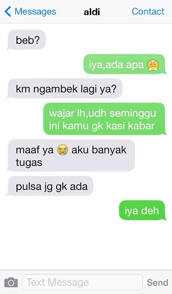 24 SMS Pengorbanan pacar © 2016 brilio.net/Baper 24 SMS Pengorbanan pacar © 2016 brilio.net/Baper