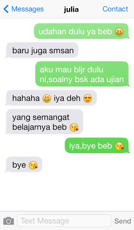 24 SMS Pengorbanan pacar © 2016 brilio.net/Baper 24 SMS Pengorbanan pacar © 2016 brilio.net/Baper