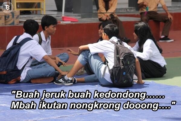 pantun jenaka 90an © 2016 brilio.net