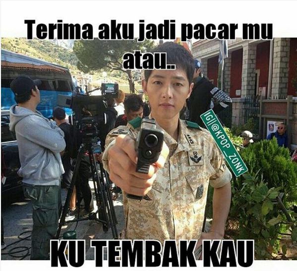 Meme lucu Song Joong Ki 1-18 © 2016 brilio.net
