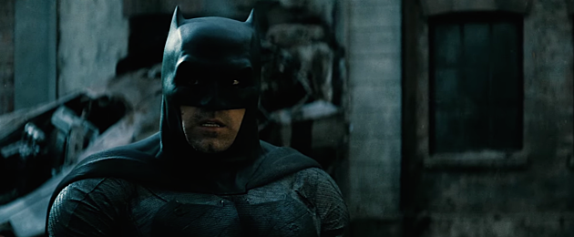 Beda BvS vs Civil Wars © 2016 brilio.net / Marvel & Warner Bros. Beda BvS vs Civil Wars © 2016 brilio.net / Marvel & Warner Bros.