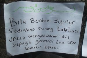 12 Poster lucu mahasiswa UGM tolak relokasi Kantin Bonbin