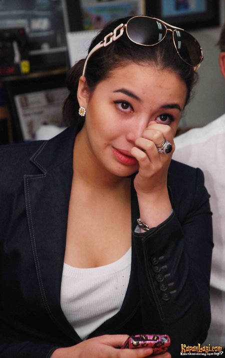 artis KDRT © 2016 brilio.net artis KDRT © 2016 brilio.net