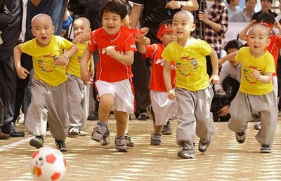 15 Foto biksu kecil ini bakal bikin kamu kangen film Boboho. © 2016 brilio.net 15 Foto biksu kecil ini bakal bikin kamu kangen film Boboho. © 2016 brilio.net