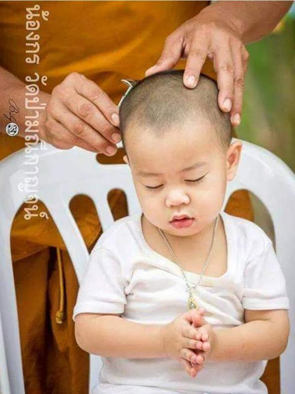 15 Foto biksu kecil ini bakal bikin kamu kangen film Boboho. © 2016 brilio.net 15 Foto biksu kecil ini bakal bikin kamu kangen film Boboho. © 2016 brilio.net