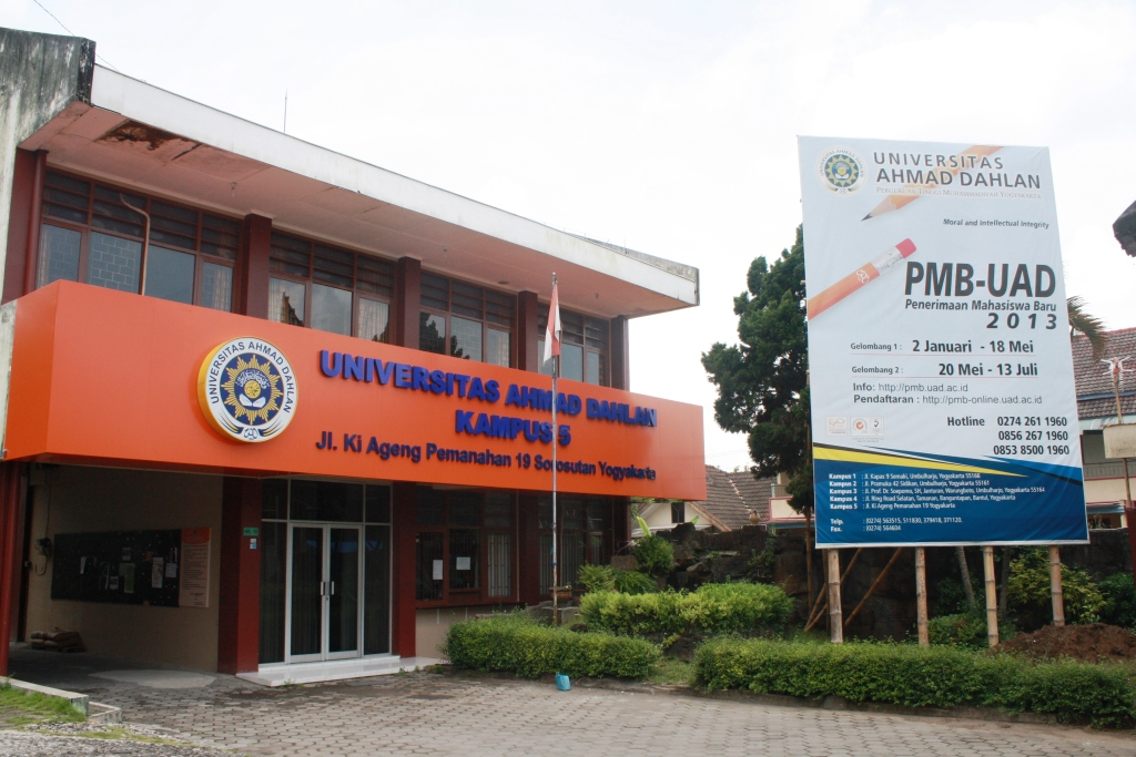 Bikin berita kritik, LPM Poros diberedel Rektorat UAD Yogyakarta!