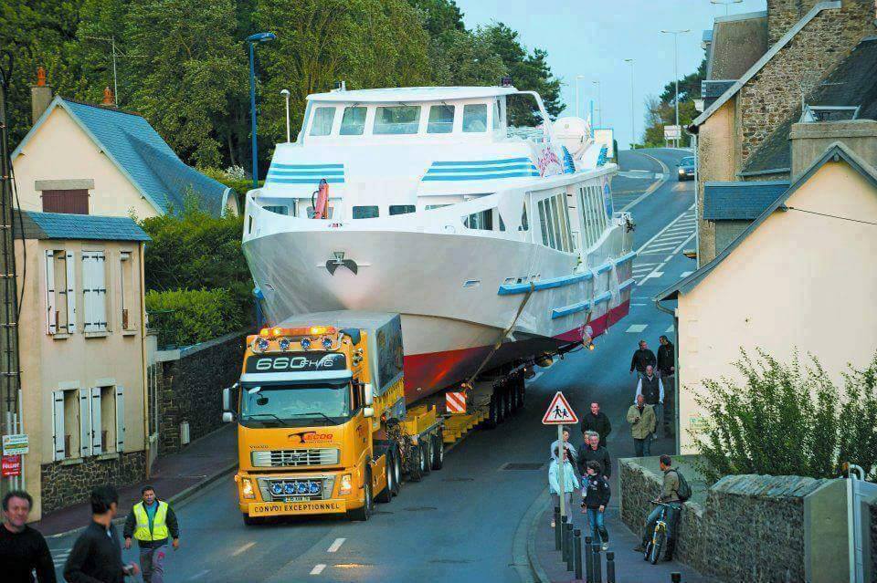 perkasanya truk 1-21 © 2016 brilio.net perkasanya truk 1-21 © 2016 brilio.net