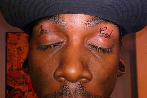 15 Foto tato di kelopak mata, 'nyeni' atau malah ngeri ya?