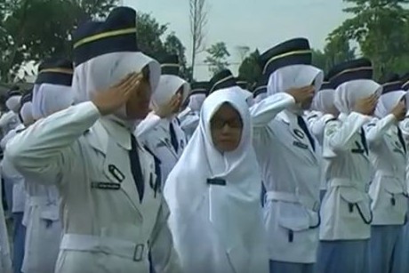 Video siswa ogah hormat bendera ini bikin kamu makin cinta Indonesia
