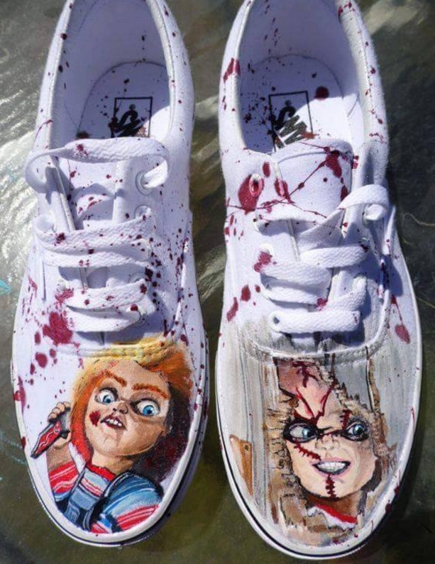 sepatu kartun  © 2016 brilio.net