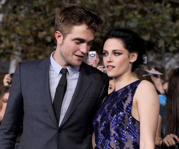 artis intip belahan dada  © 2016 brilio.net