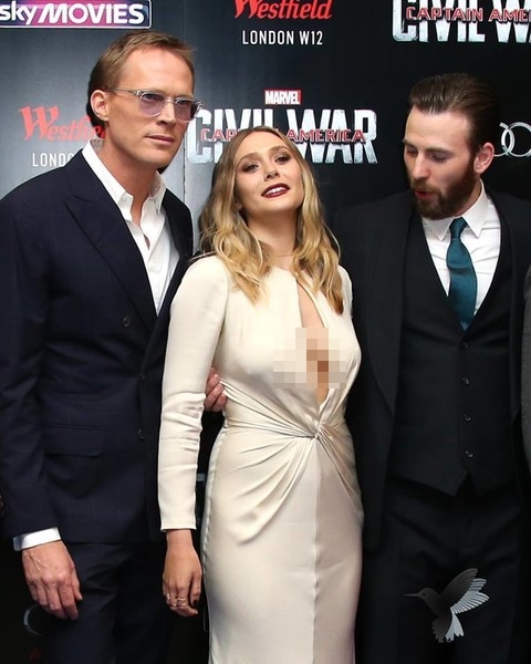 artis intip belahan dada  © 2016 brilio.net