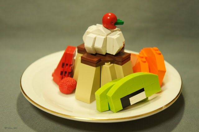 WOW - Seniman asal Jepang kreasikan lego berbentuk makanan. © 2016 brilio.net