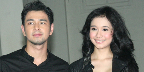 pasangan artis serasi © 2016 brilio.net