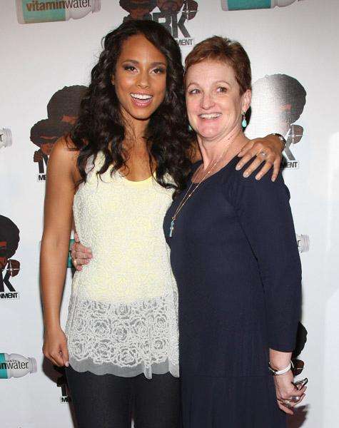 artis broken home © 2016 brilio.net