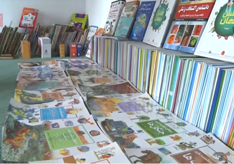 Saber Hosseini, sahabat anak-anak Afghanistan yang gemar membaca
