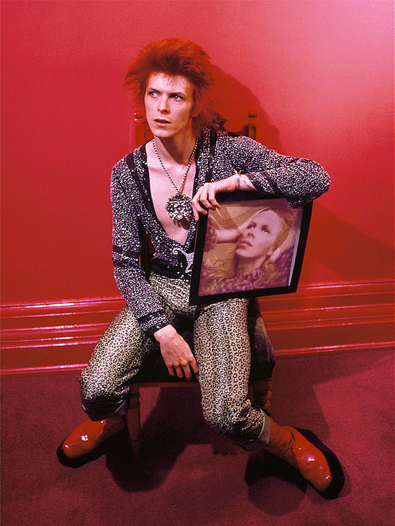 Bowie Style © 2016 brilio.net Bowie Style © 2016 brilio.net