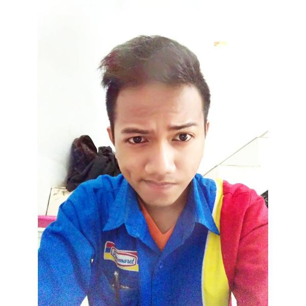 indomaret ganteng © 2016 brilio.net