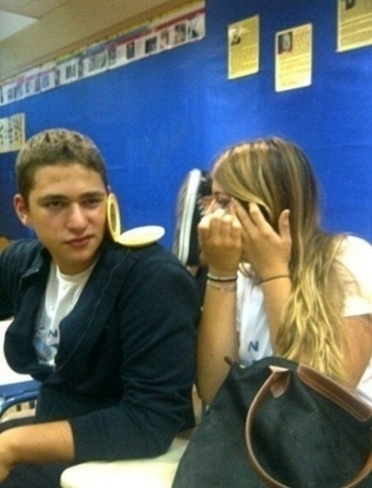 cowok gebet  © 2016 brilio.net