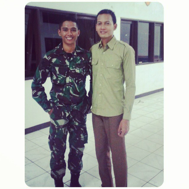 Cowok - Yuk kenalan dengan si ganteng Rendho Fatahillah Penerbang Uji Har TNI AD © 2016 brilio.net Cowok - Yuk kenalan dengan si ganteng Rendho Fatahillah Penerbang Uji Har TNI AD © 2016 brilio.net