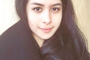 Nggak cuma jago akting & nyanyi, ini 10 fakta mengejutkan Maudy Ayunda
