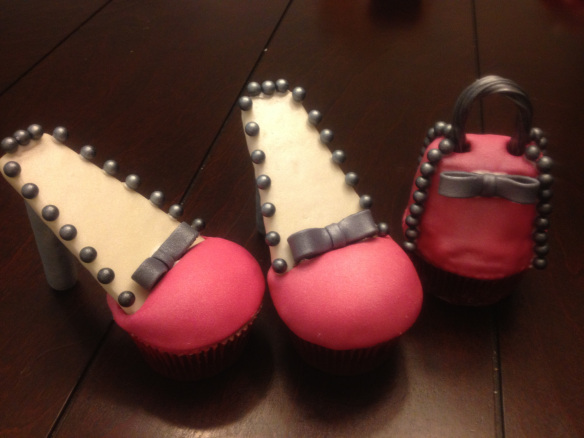 Cupcakes Heels © 2016 brilio.net