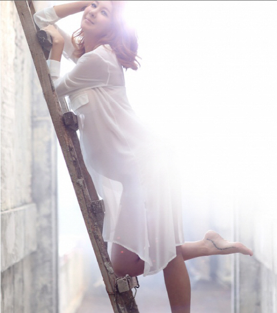 maternity Kpop  © 2016 brilio.net maternity Kpop  © 2016 brilio.net