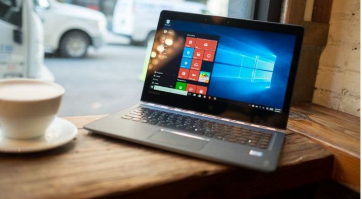 5 Laptop layar 13 inci paling direkomendasikan, kuat dan tahan lama!