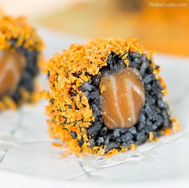 Kuliner - 15 kreasi unik sushi, dari tanpa nasi hingga berpola mozaik. © 2016 brilio.net