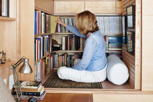 20 Ruang baca unik dan nyaman, bikin kamu makin sayang buku!