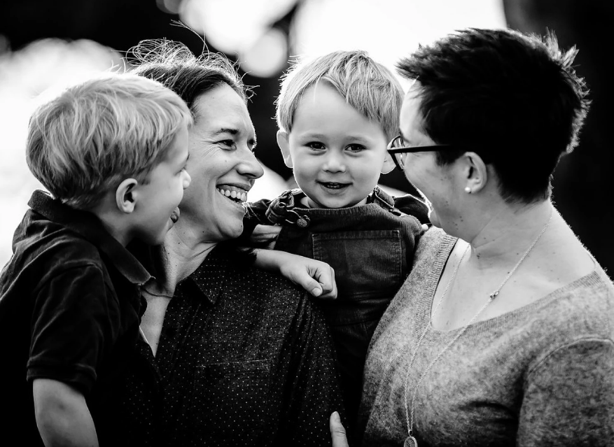 potret kehangatan ibu dan anak © 2016 brilio.net