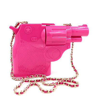 Clutch 3D © 2016 brilio.net Clutch 3D © 2016 brilio.net