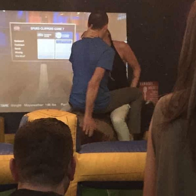 Mesra Duh © 2016 brilio.net Mesra Duh © 2016 brilio.net