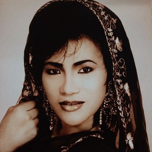 Dorce Gamalama © 2016 brilio.net Dorce Gamalama © 2016 brilio.net