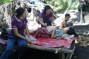 Kesabaran ibu hamil dari keluarga miskin ini bikin terenyuh & mewek