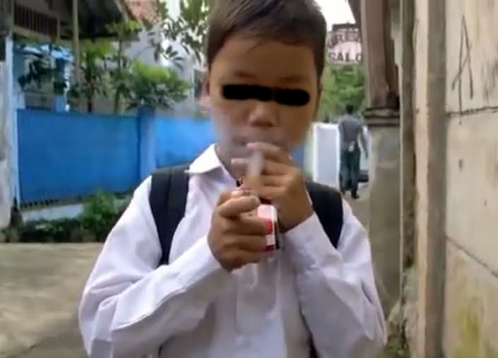 CahRokok © 2016 brilio.net