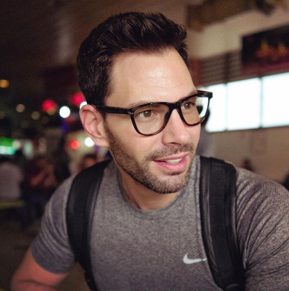 Bobby Tonelli © 2016 brilio.net