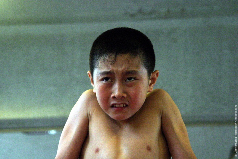 17 foto ini tunjukkan perjuangan berat calon atlet China © 2016 brilio.net