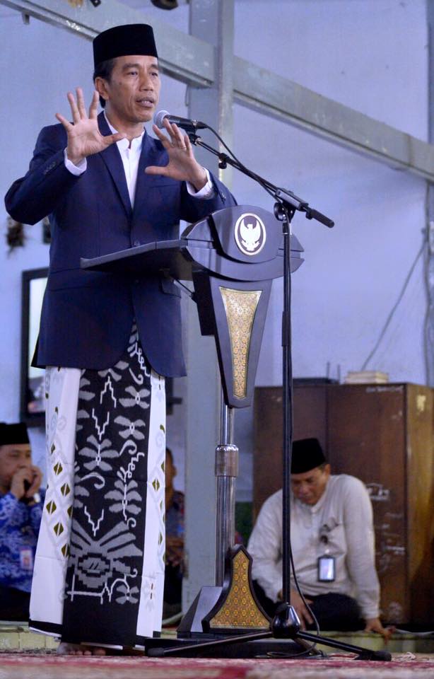 trik menarik dalam percakapan © 2016 brilio.net trik menarik dalam percakapan © 2016 brilio.net