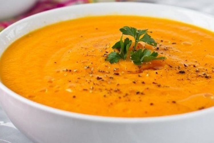 Sehat dan lezat, ini resep sup krim wortel yang harus kamu coba