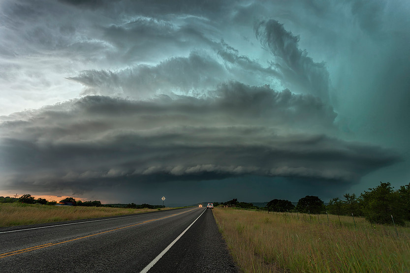 WOW - 15 Potret badai karya James Smart ini bikin kagum sekaligus deg-degan © 2016 brilio.net