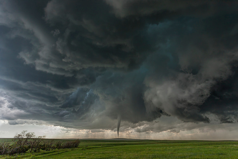 WOW - 15 Potret badai karya James Smart ini bikin kagum sekaligus deg-degan © 2016 brilio.net