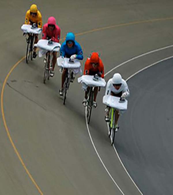 momen konyol para pembalap © 2016 brilio.net