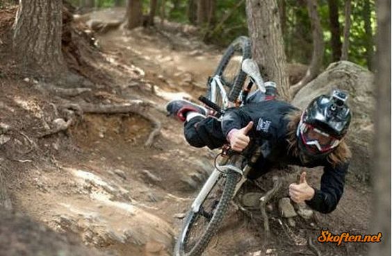 momen konyol para pembalap © 2016 brilio.net