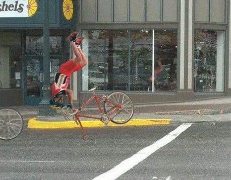 momen konyol para pembalap © 2016 brilio.net